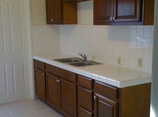 2520 W Alhambra Rd APT B, Alhambra, CA 91801