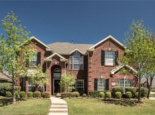 8406 Watson Dr, Rowlett, TX 75089