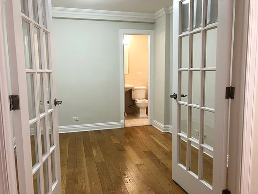 Rented by Stonehenge NYC LLC | media 7