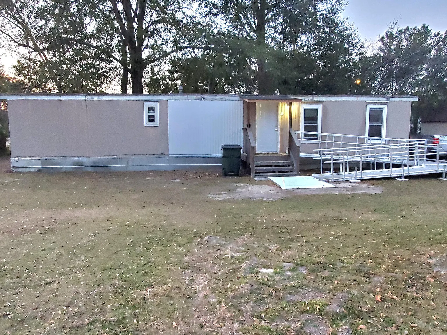 2 bed, 1000 sqft, $800 — Photo 4