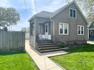 1614 7th St, Peru, IL 61354