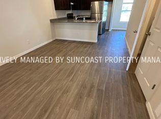 602 Skyline Blvd, Cape Coral, FL 33991