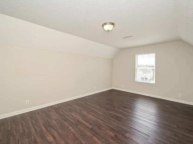 2722 Apostle Ln — Photo 13