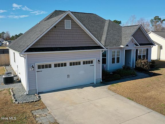 4th image of 108 Stony Brook Way