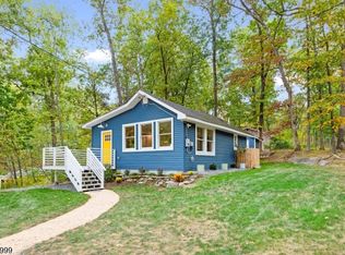 21 Lake Rd, Newton, NJ 07860