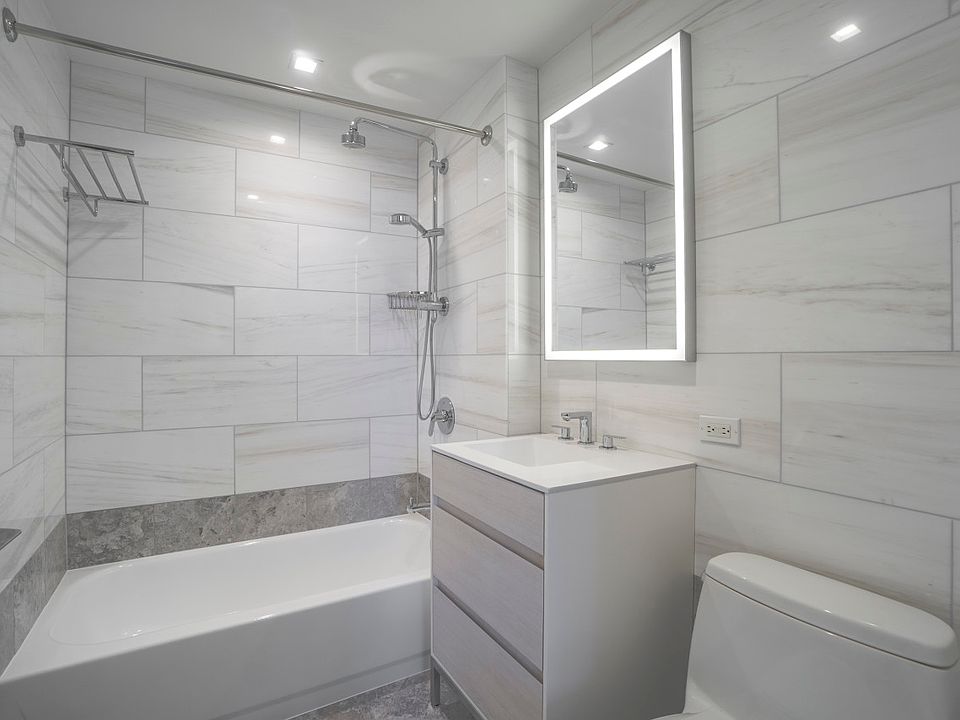 1st image of Columbus Cir #N45d