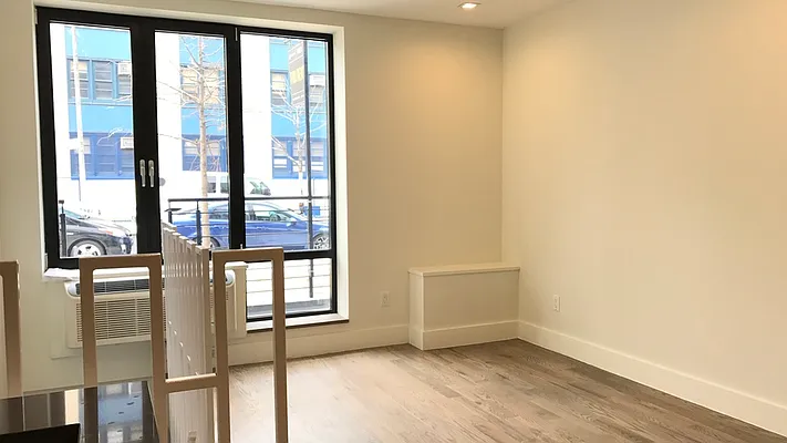Rented by Nooklyn NYC LLC | media 24
