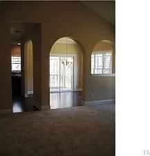 4th image of 85 Kingland Dr