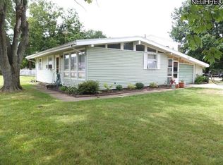 740 Circle Hill Rd SE, North Canton, OH