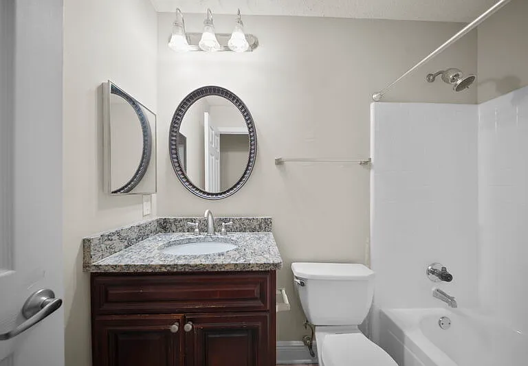 4208 Santa Fe Pkwy — Photo 16