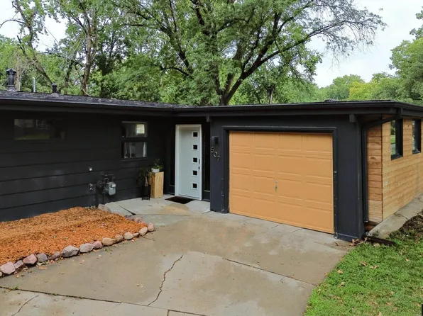 507 Northborough Ln, Lincoln, NE 68505