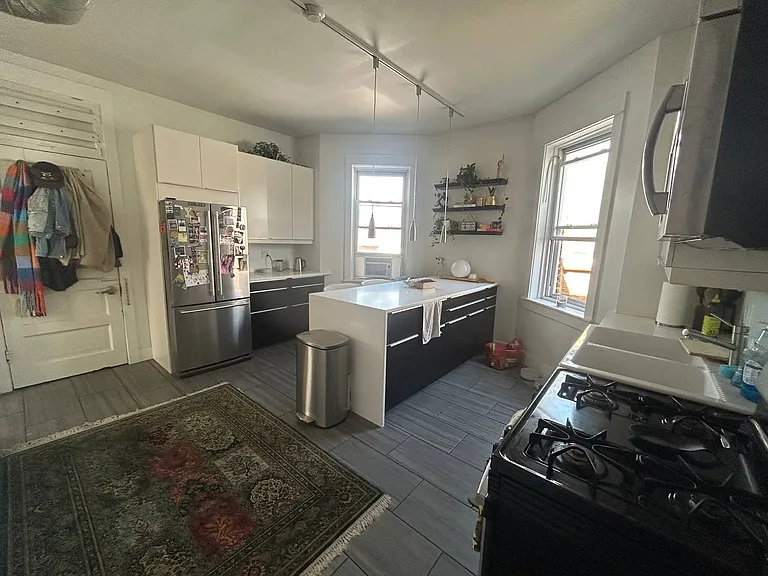 1106 N Wolcott Ave #3F — Photo 7