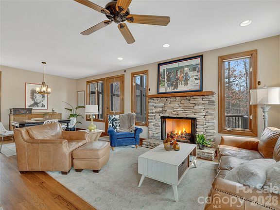 4th image of 184 Deep Woods Ln