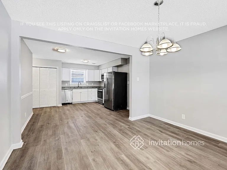 112 Lake Terrace Cir — Photo 12
