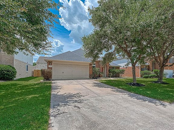 2nd image of 10711 White Oak Trace Dr