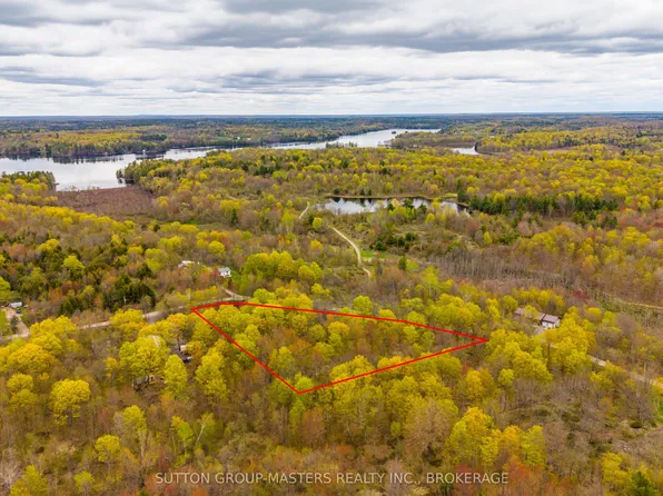 1147A Cronk Rd, Central Frontenac, ON K0H 2K0