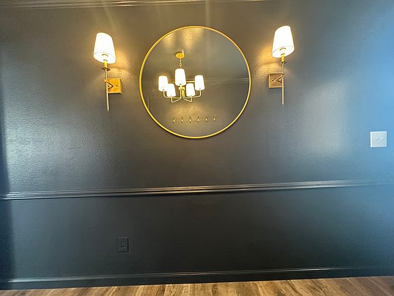 5th image of 7304 Jameson Dr