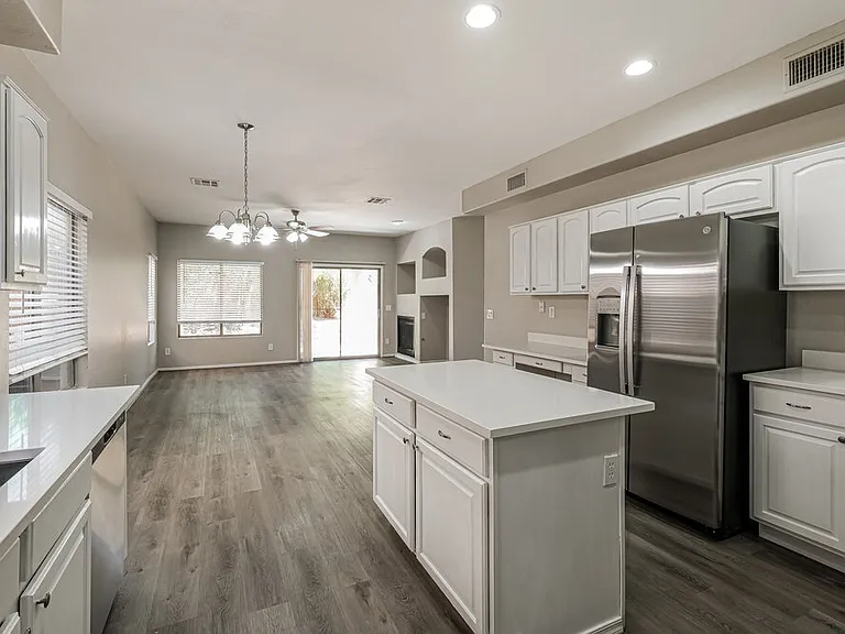 15028 W Statler St — Photo 9