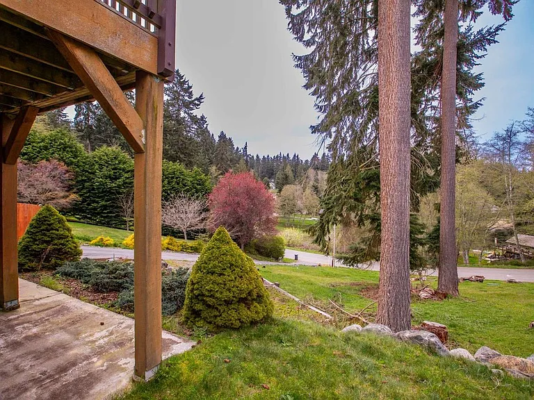 1130 Honeymoon Lake Dr — Photo 39