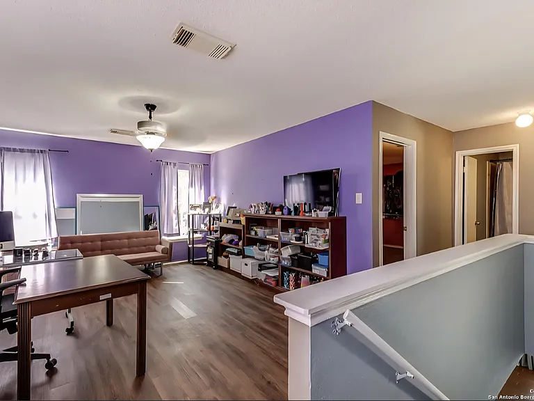 9414 Silverfeather — Photo 12