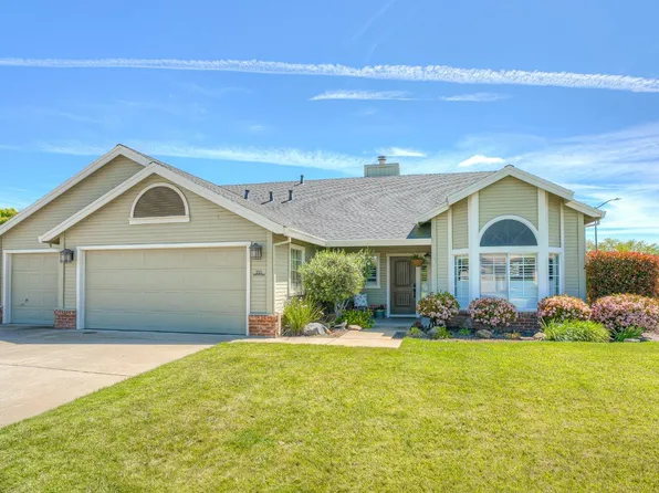 221 Country Club Dr, Colusa, CA 95932