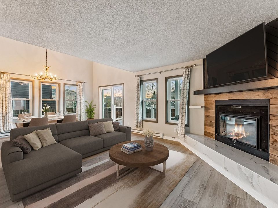 1st image of 493 Bighorn Cir #493