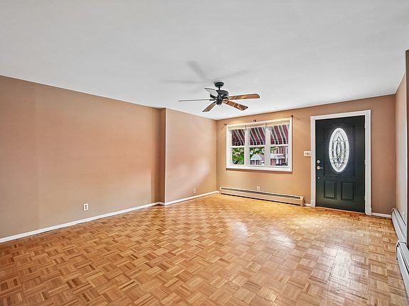 3rd image of 83 Lexington Ave