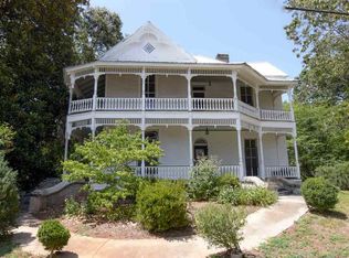 201 Gaines St, Central, SC 29630