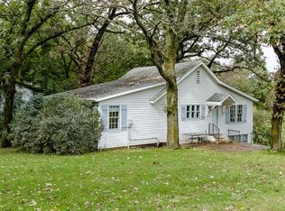 310 1st Pl SW, Oronoco, MN 55960