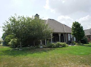 12576 Lynnwood Blvd, Carmel, IN 46033