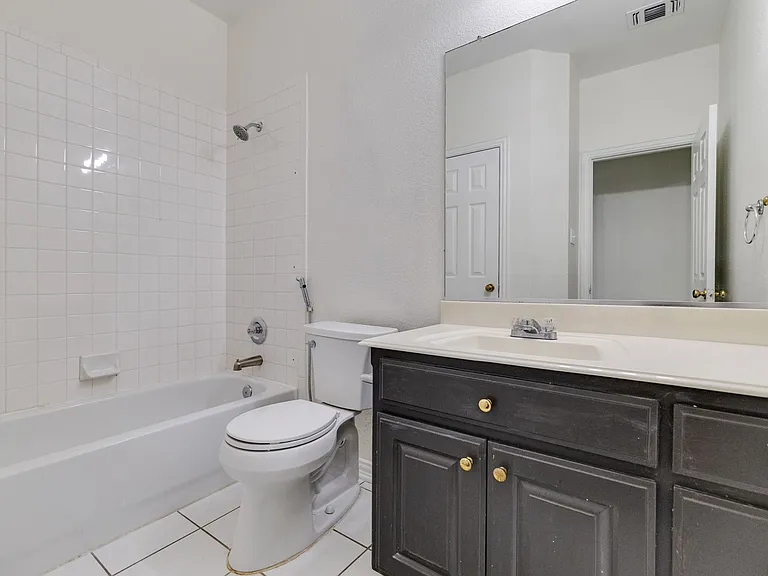 1131 Indy Ct — Photo 31