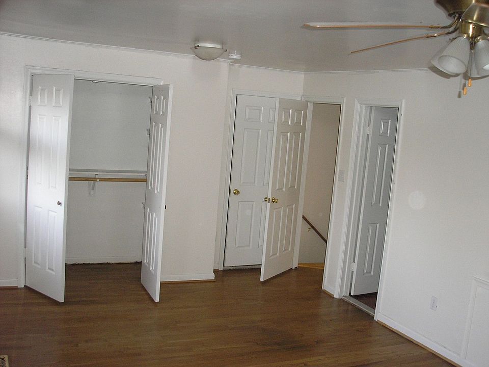 One of the upper unit bedrooms