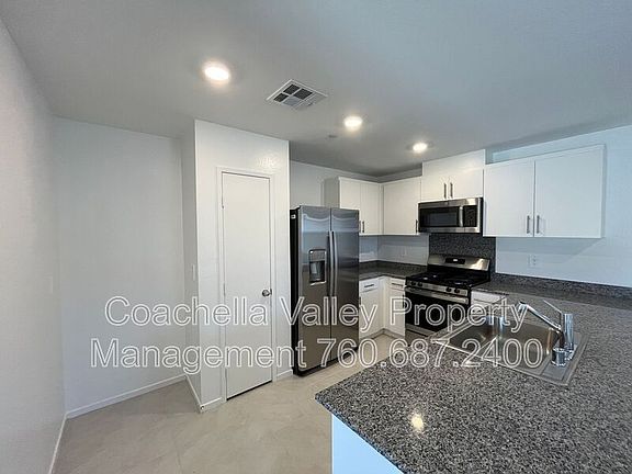 2nd image of 79225 Valor Ln