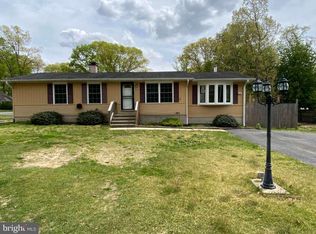 92 Elmer St, Franklinville, NJ 08322