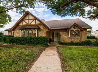 6417 Heidelburg Ct, North Richland Hills, TX 76180