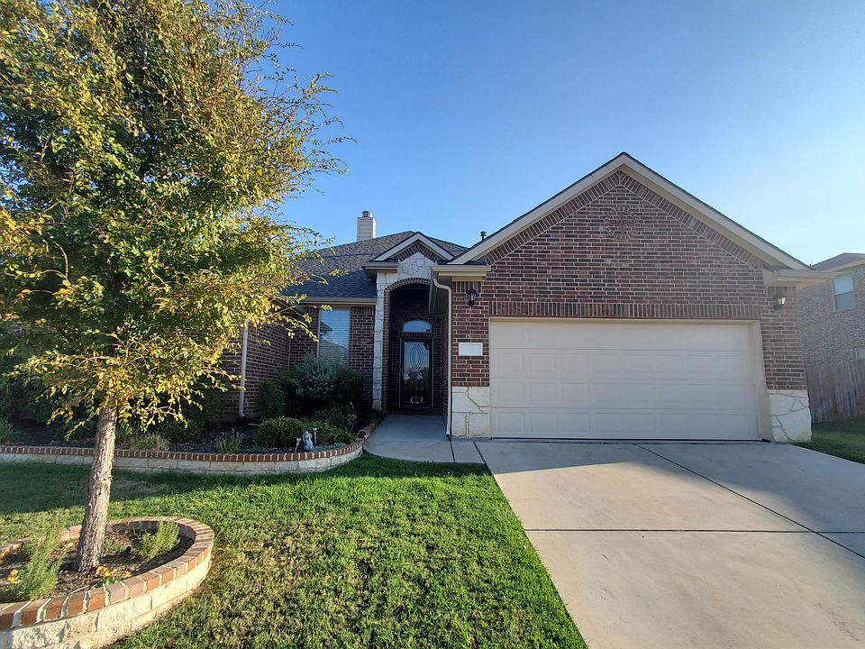 17 Stonegate Dr, Edgecliff Village, TX 76134 Zillow