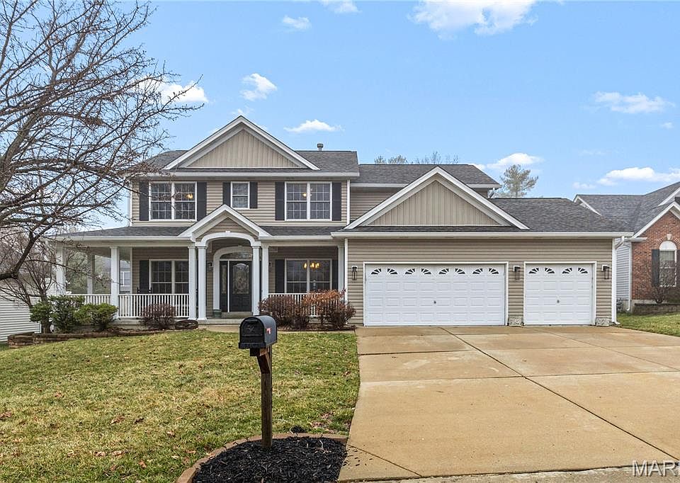 1st image of 122 Courtfield Dr