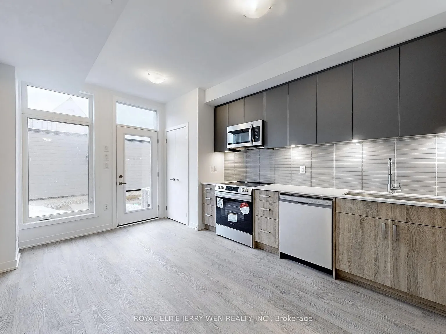 3 bed, $3,400 — Photo 4