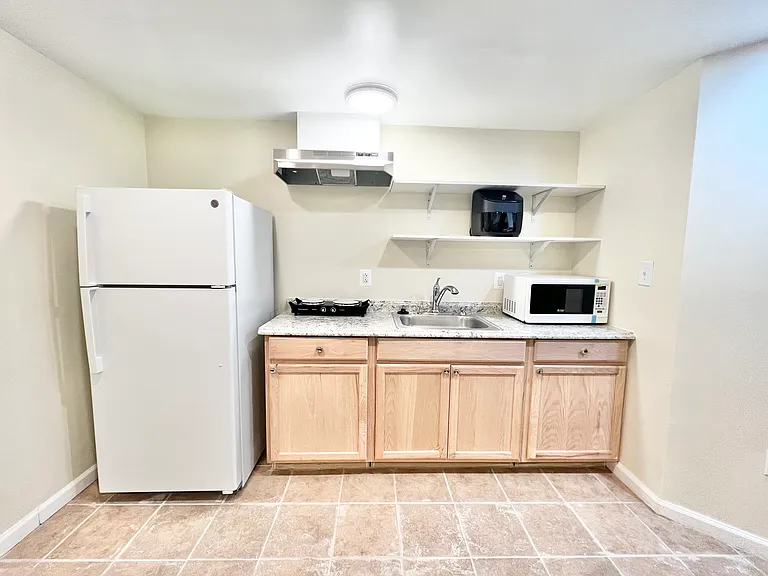 Lower Level Kitchenette
