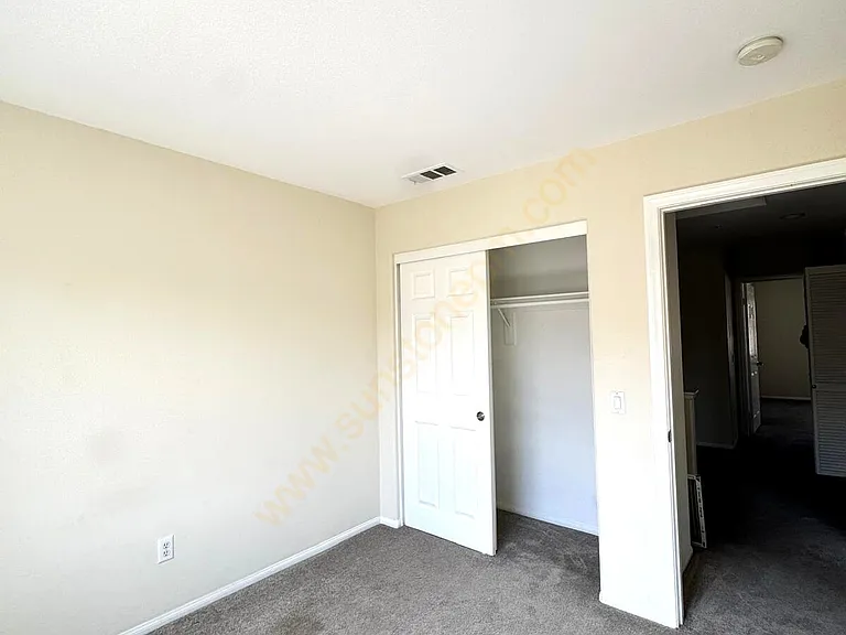 1443 Ledgestone Ln — Photo 22