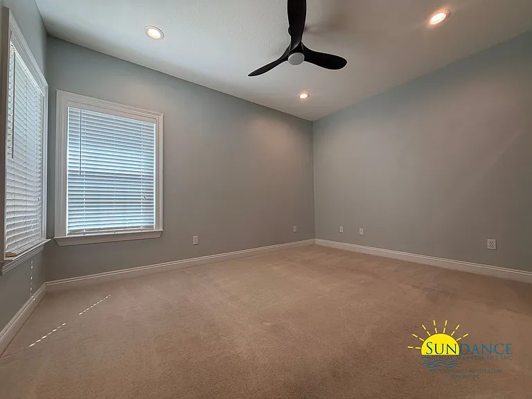 213 Golf Course Dr — Photo 25