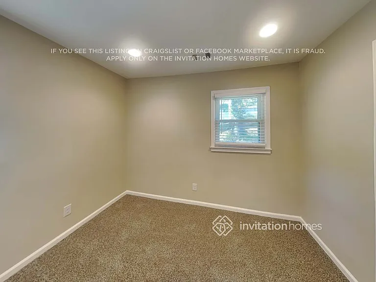 2434 N Main St NW — Photo 15