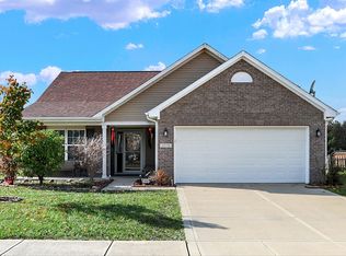 2572 Ashton Ln, Greenwood, IN 46143