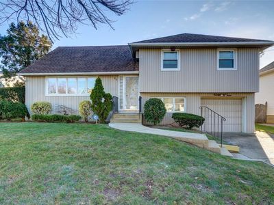 43 Virginia Avenue, Oceanside, NY, 11572