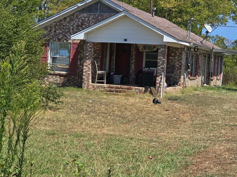 1st image of 615 Kalamazoo Rd