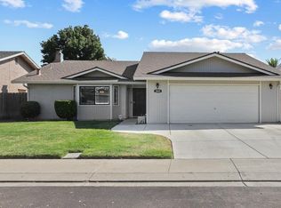 2800 Pinnacles Dr, Modesto, CA 95358