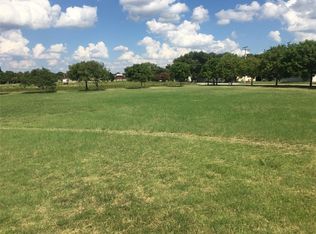 Poplar St, Nocona, TX 76255
