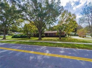 1405 Hallam Dr, Lakeland, FL 33813