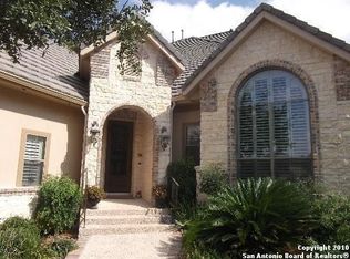 11 Grantham Gln, San Antonio, TX 78257