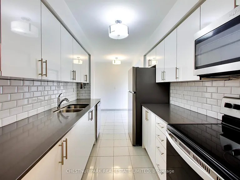 396 Woodsworth Rd #57 — Photo 6